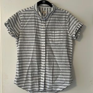 Bridge and Burn short sleeve button down